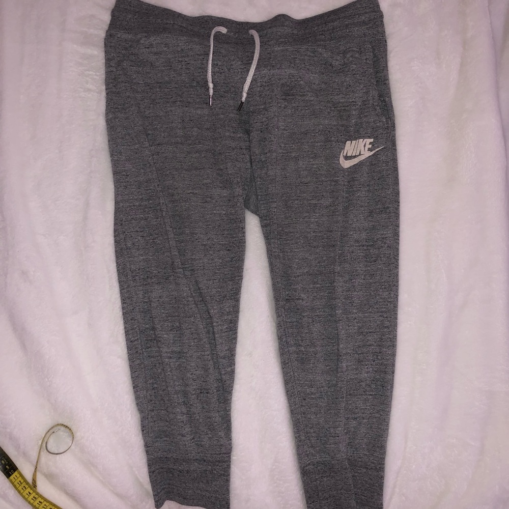Grey Nike Cargo Sweatpants